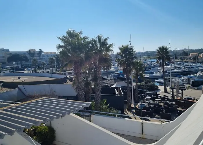 Naturiste Cap D'agde Port Ambonne 204 Agde